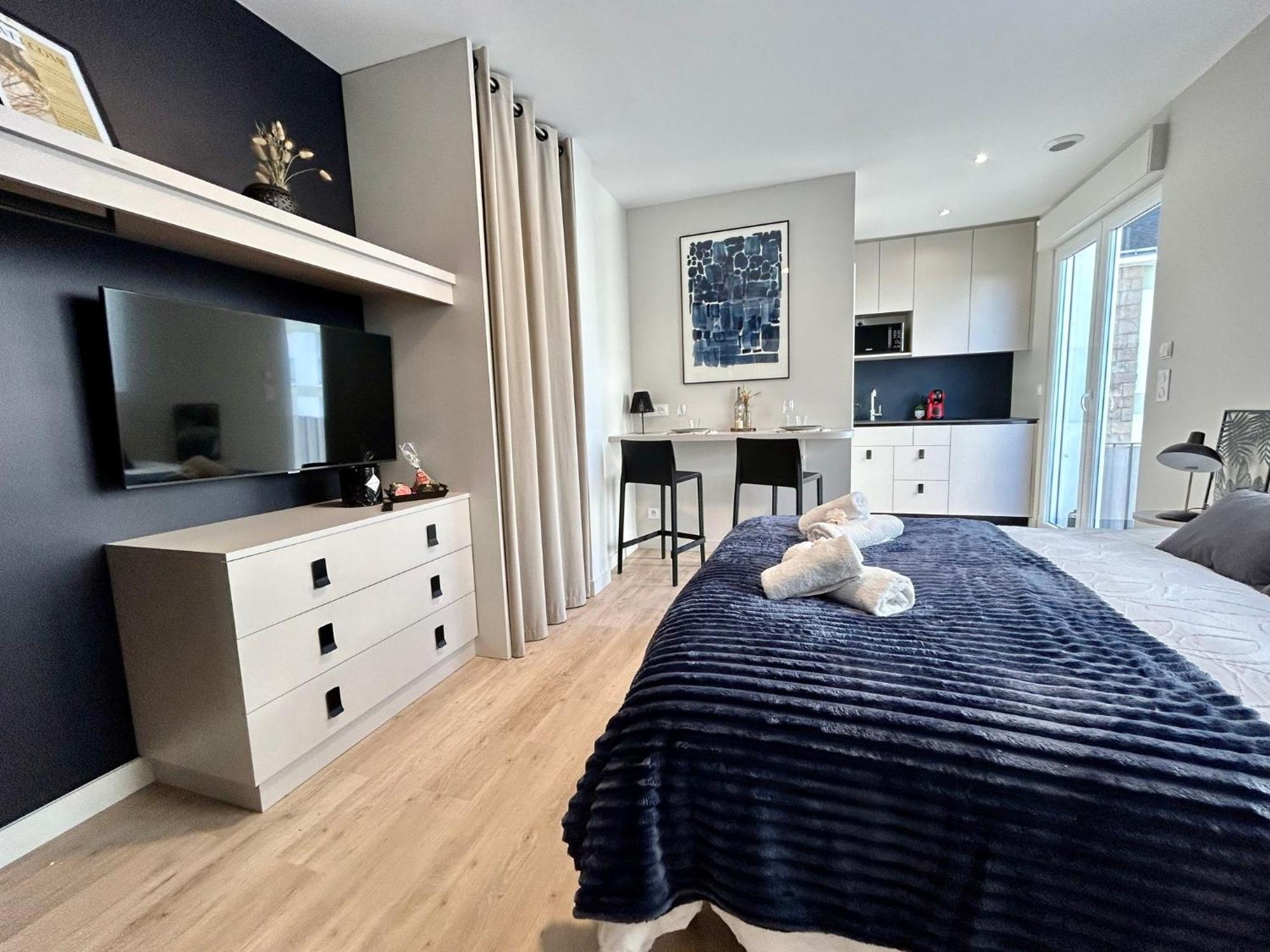 O Studio Terrasse - Centre Ville De Lorient - Gare Экстерьер фото